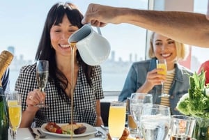 Von New Jersey aus: New York City Buffet Mittagessen oder Dinner Cruise