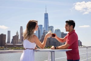 Von New Jersey aus: New York City Buffet Mittagessen oder Dinner Cruise