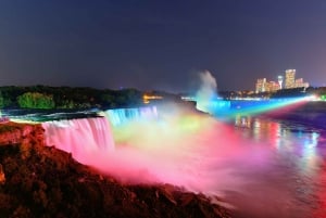 New Yorkista: 2 päivän retki Niagaran putouksille ja Outlet-ostoksia