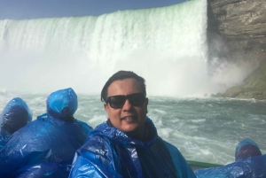 From NYC: Niagara Falls Day Trip with Optional Boat Ride
