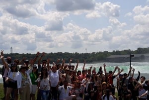From NYC: Niagara Falls Full-Day Tour with Maid of the Mist