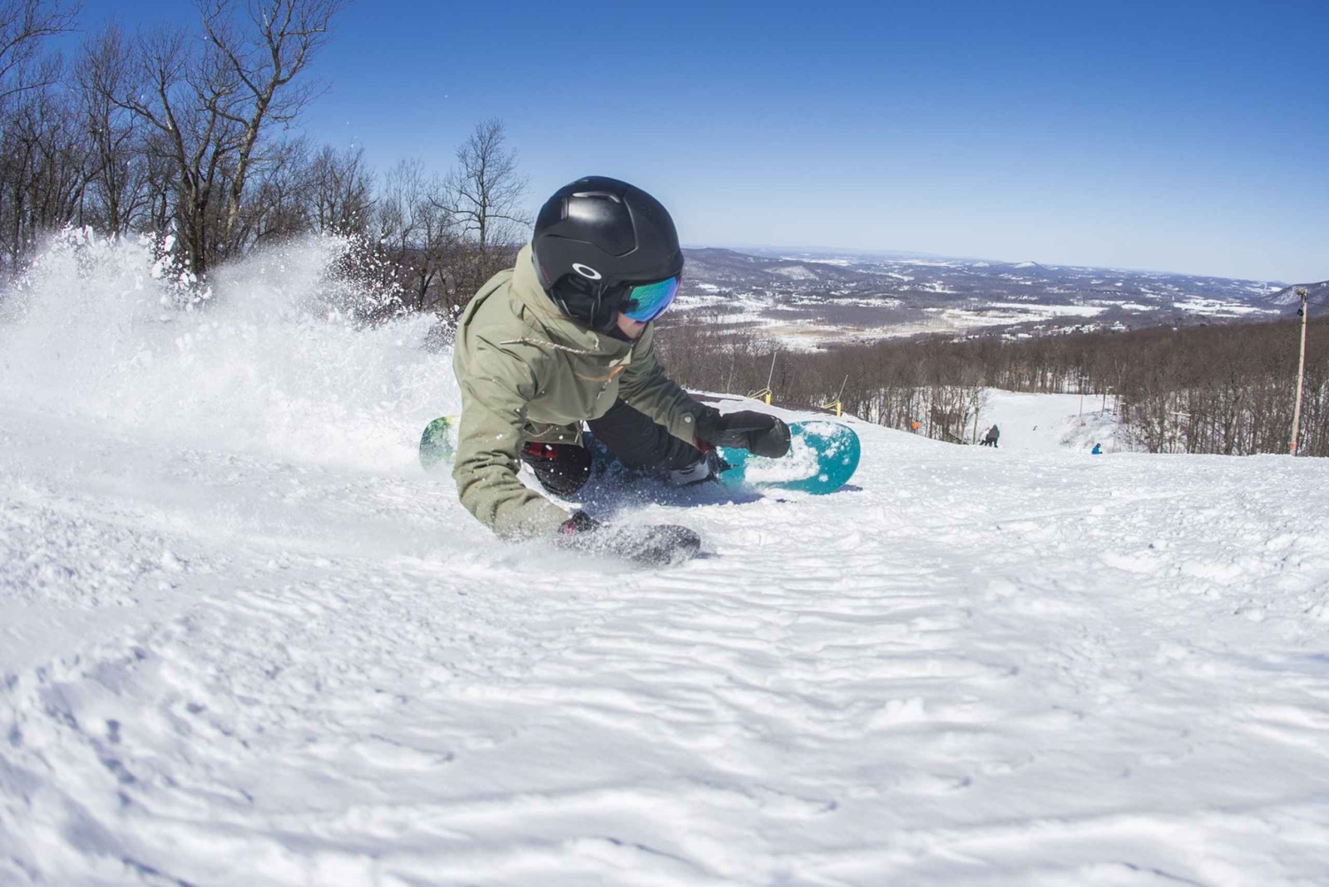 NYC:stä: Mountain Creek Resort -hiihtoretki vuokralla.