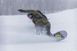 NYC:stä: Mountain Creek Resort -hiihtoretki vuokralla.