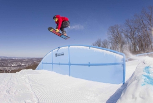 NYC:stä: Mountain Creek Resort -hiihtoretki vuokralla.