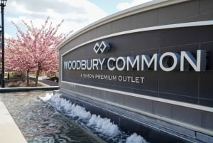Depuis NYC : Visite du centre commercial Woodbury Common Premium Outlets