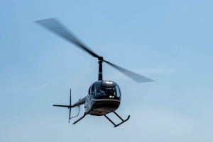 From Westchester: NYC Private Helicopter Tour for Couples
