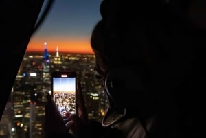 From Westchester: Private NYC Helicopter Tour for 2-6 People