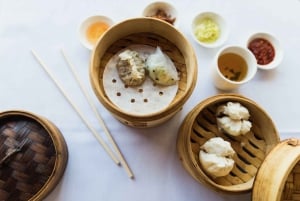 Gourmet Flavors of Chinatownin ruoka- ja kulttuurikävelyretki