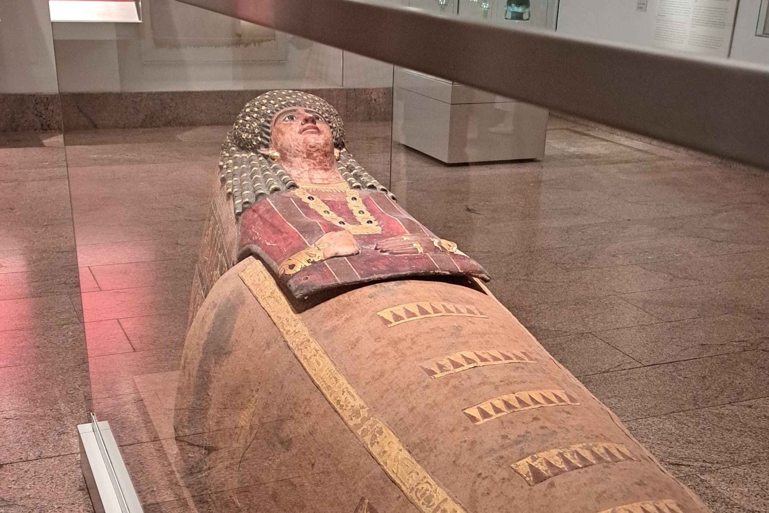 MET Guided Tour: 2-Hour Tour in Spanish