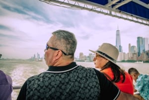 iBoatNYC: 1 uur durende beste sightseeingtour per boot in NYC