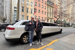 Pick up in limousine stretch all'aeroporto JFK /EWR + tour di un'ora di NYC