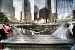 Nedre Manhattan med inngang til 9/11-museet inkludert