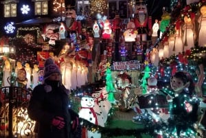 Wspaniała świąteczna wycieczka po Dyker Heights na Brooklynie