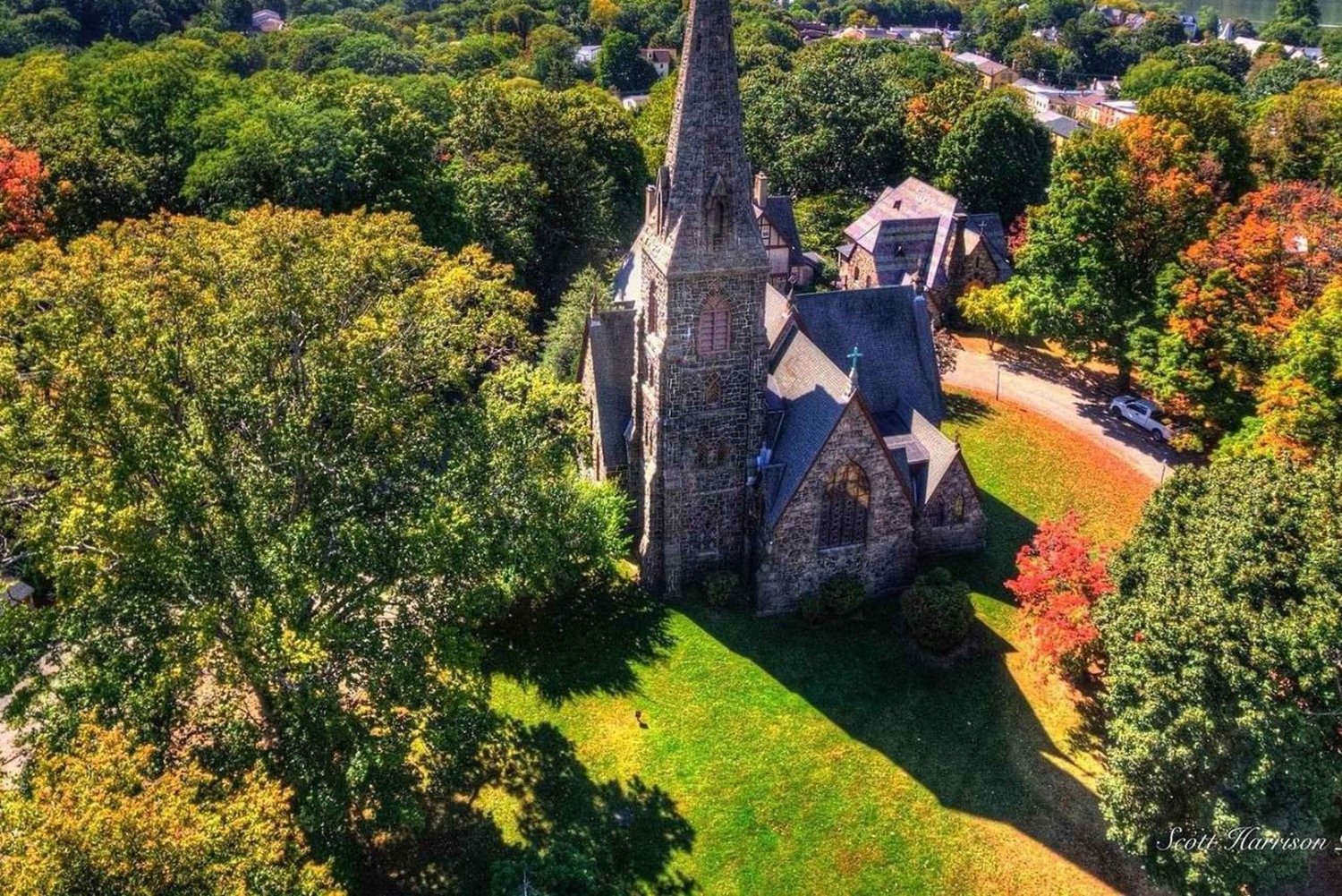 NY: Bear Mountain State Park&Beacon Day Tour | Kids 50% Off