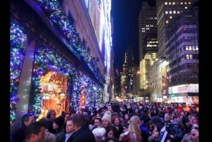 NYC: Christmas in New York Guided Tour + Moulin Rouge Ticket