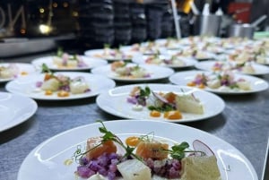 NYC Bustronome Gourmet Sightseeing Middagstur Panoramabus