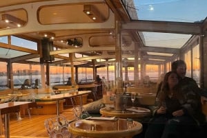 New York City: champagne- en kaascombinatiecruise