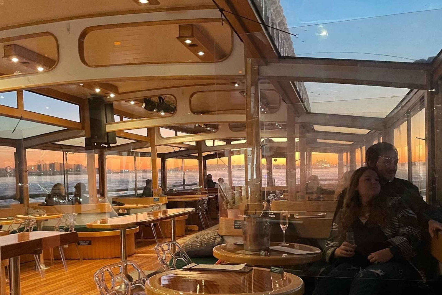 New York City Champagne, Cheese, Caviar & Sightseeing Cruise