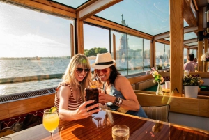 New York City Champagne, Cheese, Caviar & Sightseeing Cruise