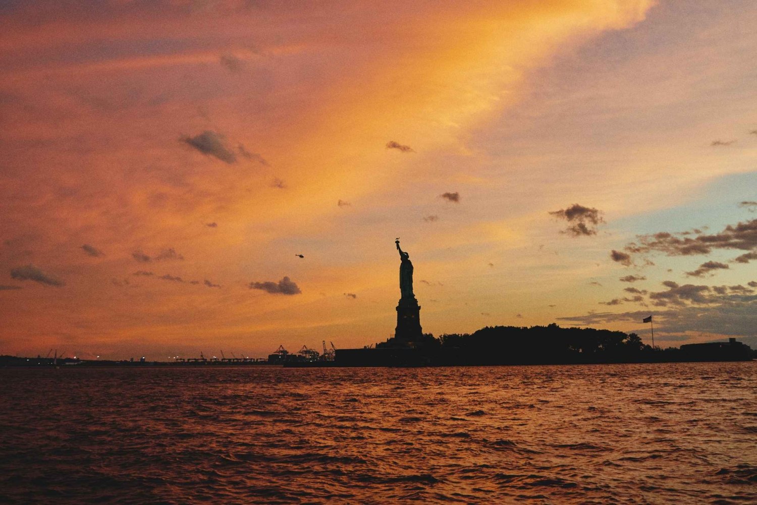 New York City: Fall Foliage Oktoberfest Cruise