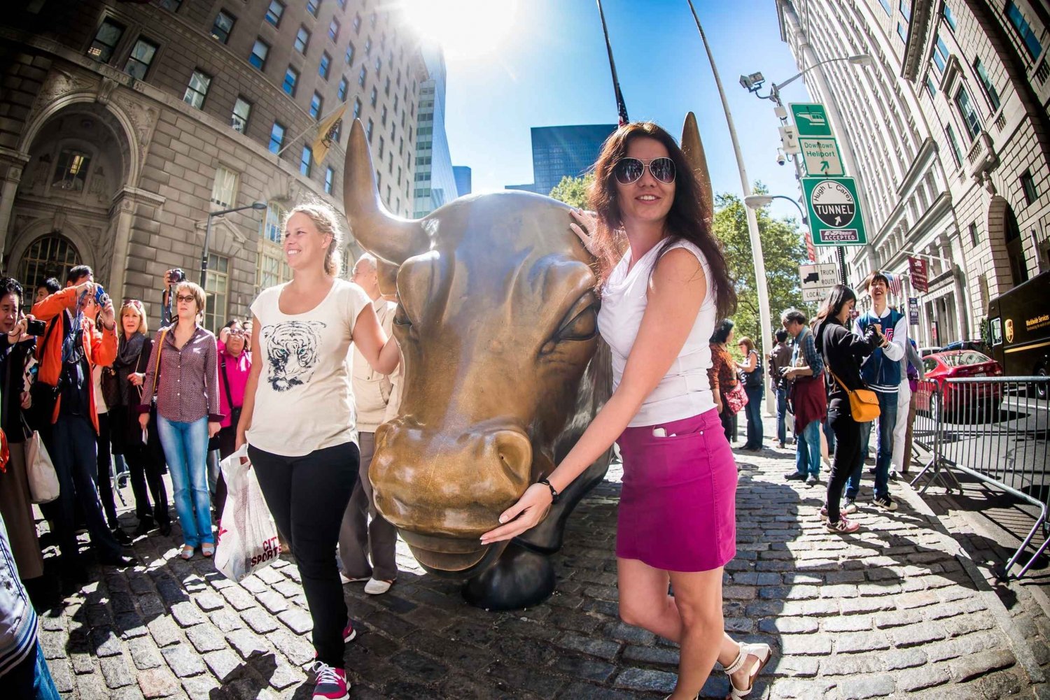 NYC: Tour guidato a piedi del Financial District Inglese-Spagnolo