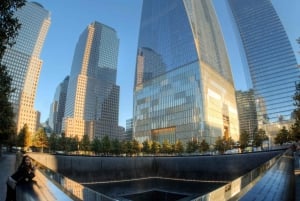 NYC: Tour guidato a piedi del Financial District Inglese-Spagnolo