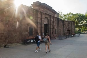 NYC: Tour guidato a piedi del Financial District Inglese-Spagnolo