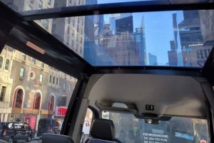 New York City: Guided Bus Tour at Night