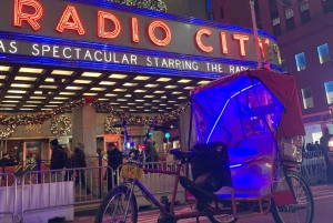 Ciudad de Nueva York: Visita guiada privada en bicitaxi de las Luces de Navidad