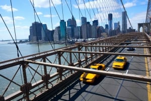 New York: City Highlights Self-Guided Audio Driving Tour