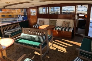 ニューヨーク市：ミニヨットで行くボートツアーで観光をお楽しみください