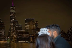 NYC: New Year’s Fireworks Cruise Premium Open Bar, Buffet