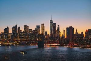 New York City: Skyline bustur om natten med Pizza Slice