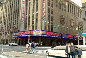 New York City: Private Manhattan Limousine Tour