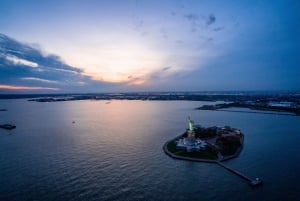 New York City: tour panoramico in elicottero e trasferimento aeroportuale