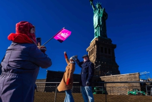 New York City: Statua della Libertà e Ellis Island Tour Guidato