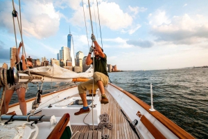 New York: crociera al tramonto a bordo dello Schooner