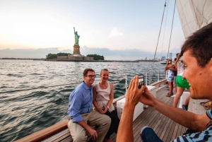 New York City: Bådtur på en skonnert ved solnedgangstid
