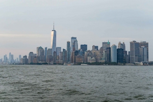 NYC: Epic Tall Ship Sunset Jazz Sail med mulighed for vin