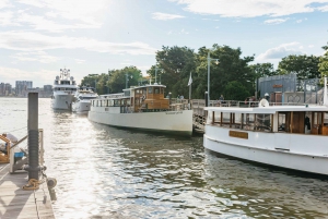 New York City: Cruise på yacht i solnedgang