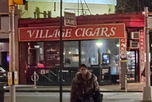 New York: Greenwich Village Nightlife Tour with Drink