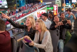 NYC: Sightseeing-nachttour per open bus met live gids