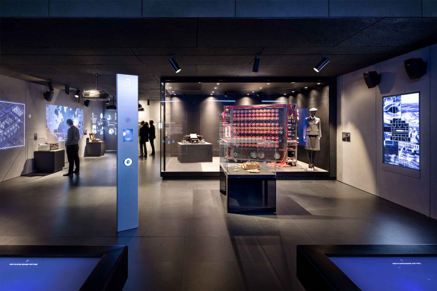 New York: SPYSCAPE Spy Museum & Experience