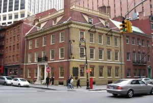 New York : Statue de la Liberté, Ellis Island et Wall Street ...