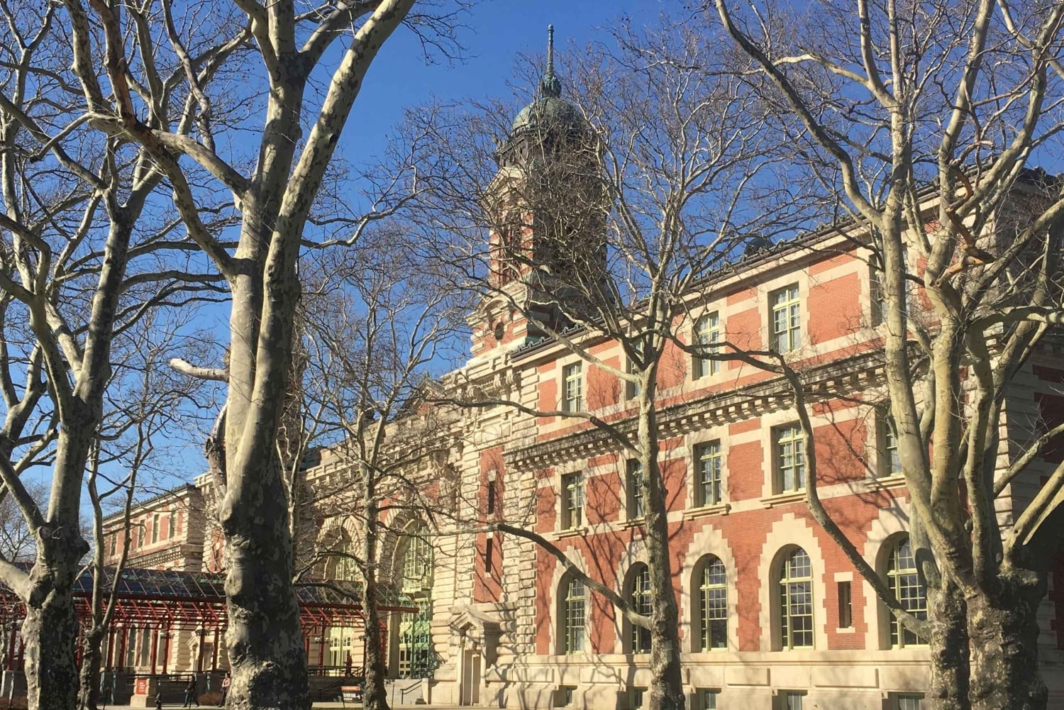 Maffia och spöktur i NY, Ellis Island och Frihetsgudinnan