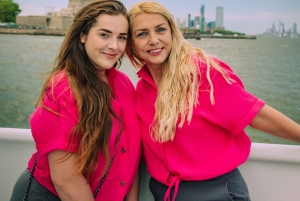 iBoatNYC: 1 uur durende beste sightseeingtour per boot in NYC