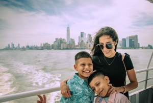 iBoatNYC: 1 uur durende beste sightseeingtour per boot in NYC
