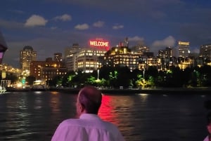 NYC: 90-minute Holiday Cruise at Night with Santa Claus