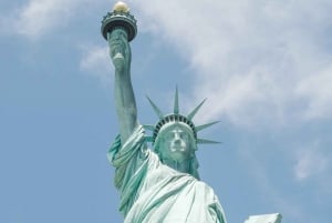 NYC En utrolig Liberty Cruise & 3 timers omvisning til fots på Manhattan