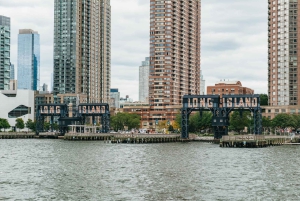 NYC: NYC Architecture Cruise: Around Manhattan: Around Manhattan Official NYC Architecture Cruise